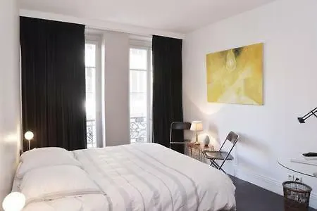 Large And Beautiful Apartment#opera